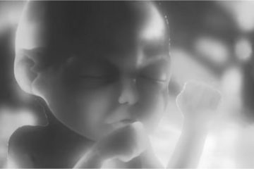 Metodi per stimolare i movimenti del bambino nella pancia