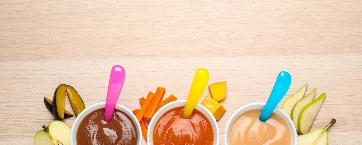 Pappa cremosa per bambini preparata con omogeneizzatore